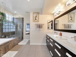 4444 Moorpark Way 201, Toluca Lake (los Angeles) CA 91602