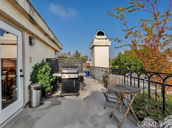 4444 Moorpark Way 201, Toluca Lake (los Angeles) CA 91602