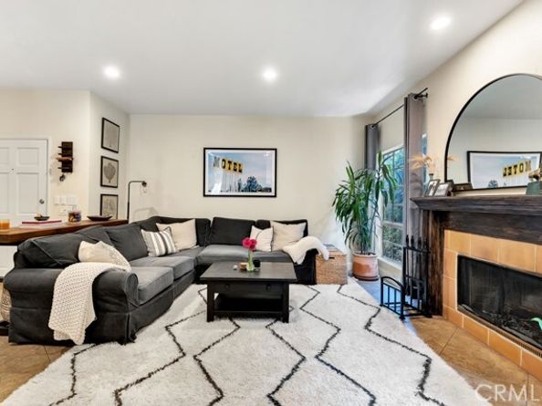 4444 Moorpark Way 201, Toluca Lake (los Angeles) CA 91602