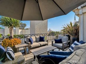 4444 Moorpark Way 201, Toluca Lake (los Angeles) CA 91602