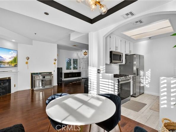 7236 Amigo 113, Reseda (los Angeles) CA 91335