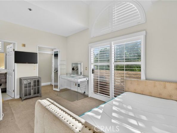 7236 Amigo 113, Reseda (los Angeles) CA 91335
