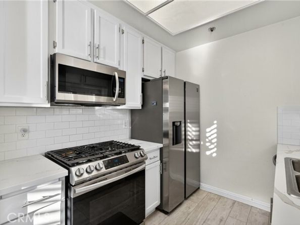 7236 Amigo 113, Reseda (los Angeles) CA 91335