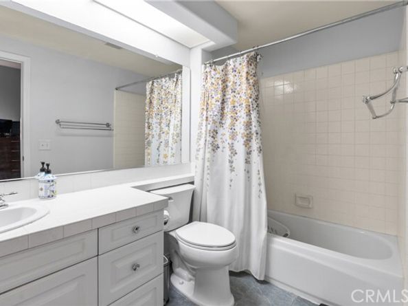 24310 Belford, West Hills (los Angeles) CA 91307