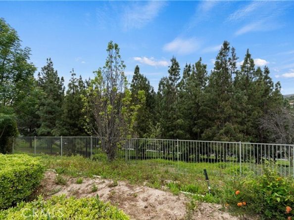 24310 Belford, West Hills (los Angeles) CA 91307