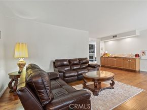 24310 Belford, West Hills (los Angeles) CA 91307