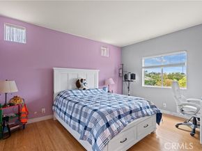 24310 Belford, West Hills (los Angeles) CA 91307