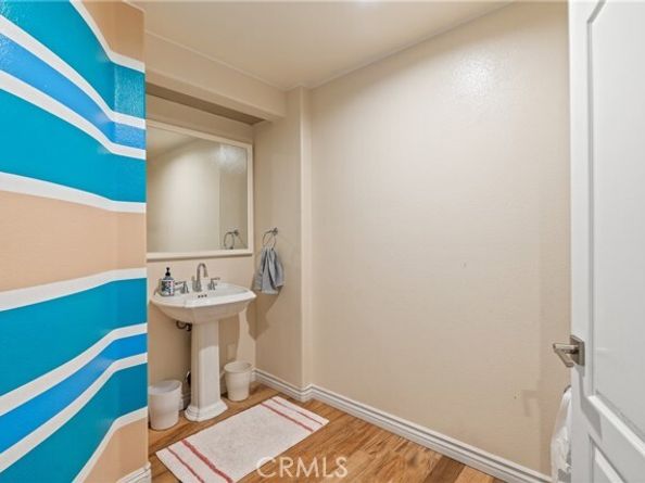 24310 Belford, West Hills (los Angeles) CA 91307