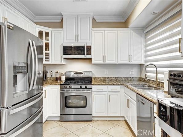 13629 Wyandotte Street 111, Van Nuys (los Angeles) CA 91405