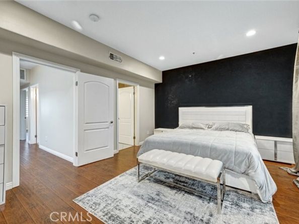 13629 Wyandotte Street 111, Van Nuys (los Angeles) CA 91405