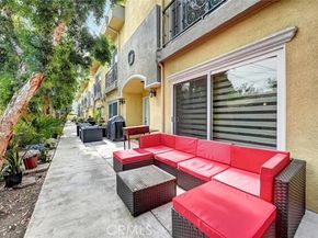 13629 Wyandotte Street 111, Van Nuys (los Angeles) CA 91405