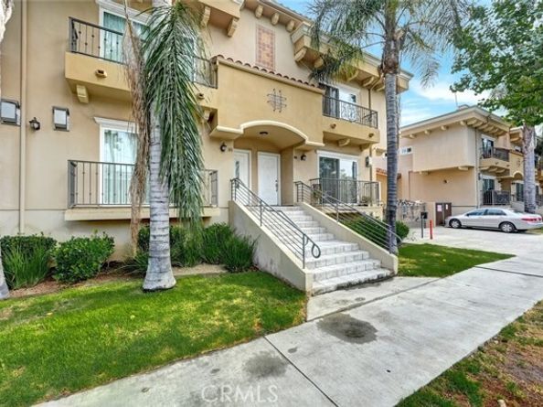 13629 Wyandotte Street 111, Van Nuys (los Angeles) CA 91405