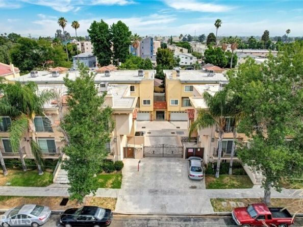 13629 Wyandotte Street 111, Van Nuys (los Angeles) CA 91405