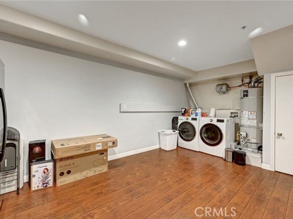 13629 Wyandotte Street 111, Van Nuys (los Angeles) CA 91405