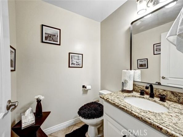 13629 Wyandotte Street 111, Van Nuys (los Angeles) CA 91405