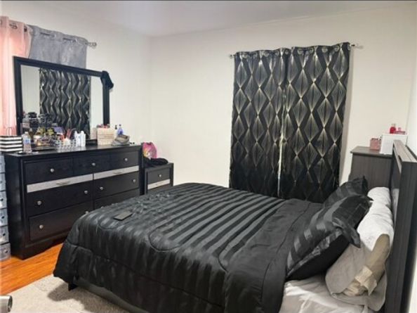 6839 Geyser Avenue, Reseda (los Angeles) CA 91335