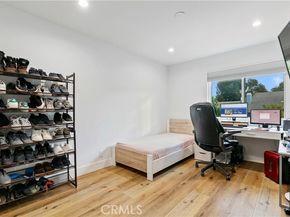 24411 Highlander Road, West Hills (los Angeles) CA 91307