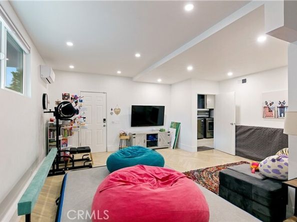 24411 Highlander Road, West Hills (los Angeles) CA 91307