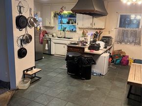 9407 Collett, North Hills (los Angeles) CA 91343