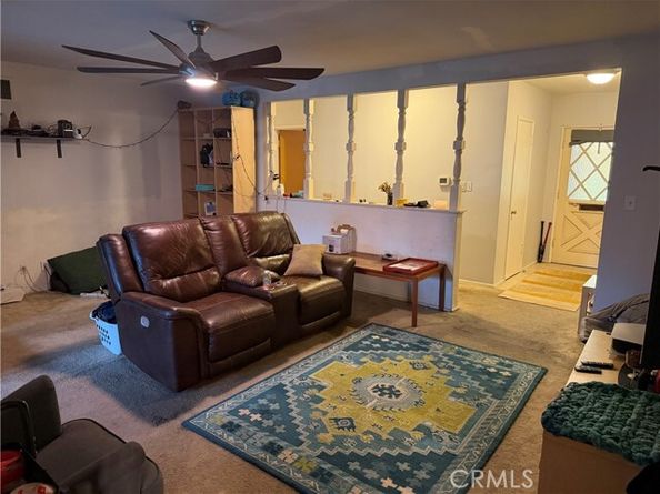 9407 Collett, North Hills (los Angeles) CA 91343