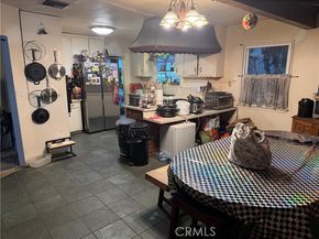 9407 Collett, North Hills (los Angeles) CA 91343