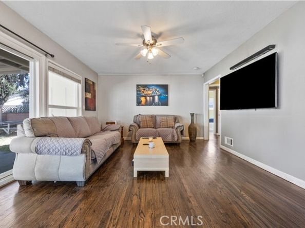 15709 Devonshire Street, Granada Hills (los Angeles) CA 91344