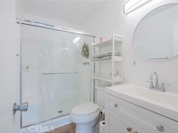 18350 Hatteras Street 132, Tarzana (los Angeles) CA 91356