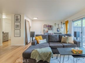 18350 Hatteras Street 132, Tarzana (los Angeles) CA 91356
