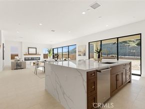 9514 N Andora Avenue, Chatsworth (los Angeles) CA 91311