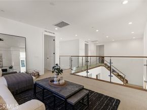 9514 N Andora Avenue, Chatsworth (los Angeles) CA 91311