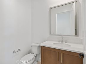 9514 N Andora Avenue, Chatsworth (los Angeles) CA 91311