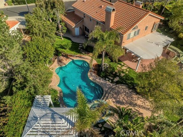 17816 Tuscan Drive, Granada Hills (los Angeles) CA 91344