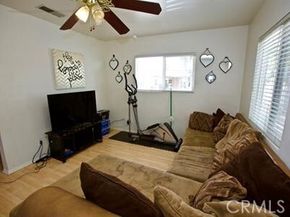 13160 Carl Street, Pacoima (los Angeles) CA 91331