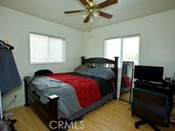 13160 Carl Street, Pacoima (los Angeles) CA 91331