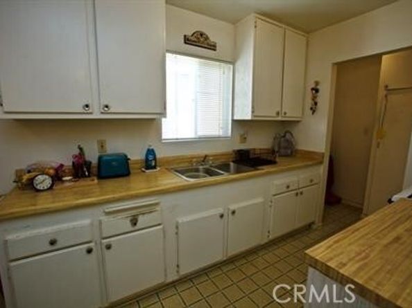 13160 Carl Street, Pacoima (los Angeles) CA 91331