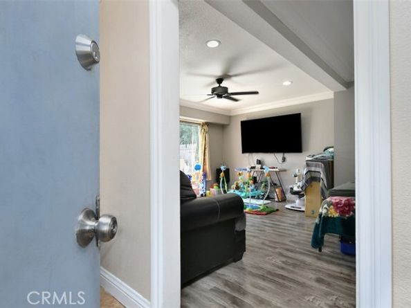 5634 Camellia Avenue, North Hollywood (los Angeles) CA 91601