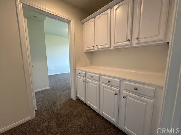 7551 Jordan Avenue 405, Canoga Park (los Angeles) CA 91303