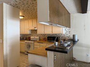 9025 Willis Avenue 141, Panorama City (los Angeles) CA 91402