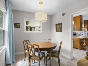 8439 Etiwanda Avenue, Northridge (los Angeles) CA 91325