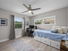 8439 Etiwanda Avenue, Northridge (los Angeles) CA 91325