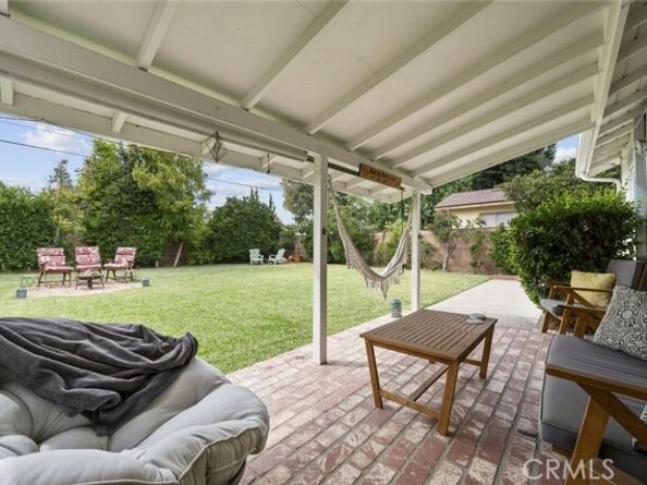 8439 Etiwanda Avenue, Northridge (los Angeles) CA 91325