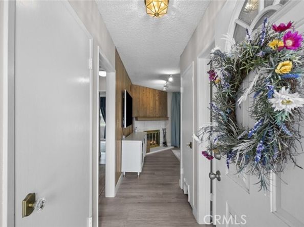 8439 Etiwanda Avenue, Northridge (los Angeles) CA 91325