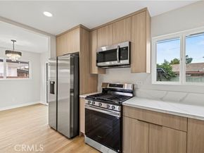 8831 Tyrone Avenue, Panorama City (los Angeles) CA 91402