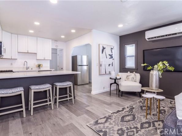 6113 Vesper Avenue, Van Nuys (los Angeles) CA 91411