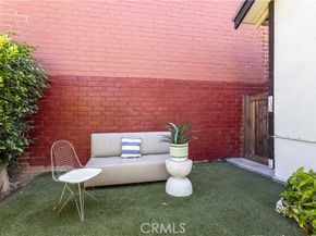 6113 Vesper Avenue, Van Nuys (los Angeles) CA 91411