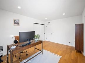 7801 Kelvin Avenue, Winnetka (los Angeles) CA 91306