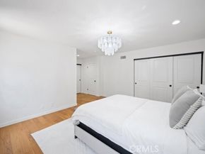 7801 Kelvin Avenue, Winnetka (los Angeles) CA 91306
