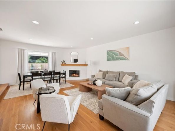 7801 Kelvin Avenue, Winnetka (los Angeles) CA 91306