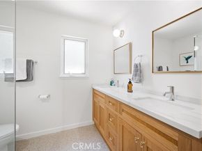 7801 Kelvin Avenue, Winnetka (los Angeles) CA 91306