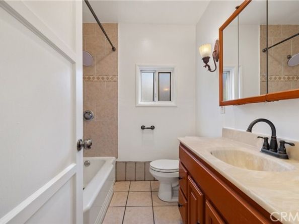 6339 Riverton Avenue, North Hollywood (los Angeles) CA 91606